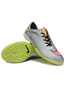 CHUTEIRA NIKE HYPERVENOM SE SOCIETY
