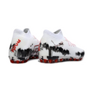 CHUTEIRA SOCIETY PUMA FUTURE ULTIMATE MG BRANCA/PRETA (PRONTA ENTREGA)