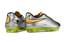 CHUTEIRA NIKE HYPERVENOM SE ELITE CAMPO