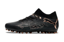 PUMA FUTURE ULTIMATE SOCIETY MG PRETO GOLD
