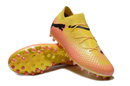 PUMA FUTURE ULTIMATE SOCIETY MG LARANJA SALMÃO