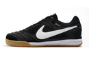 NIKE SB GATO X SUPREME Futsal " Preto Branco "