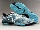 CHUTEIRA NIKE HYPERVENOM SE SOCIETY PRETO AZUL ( muda de cor ao tocar na agua )