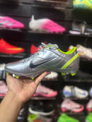 Chuteira Nike Mercurial Vapor R9 - Campo